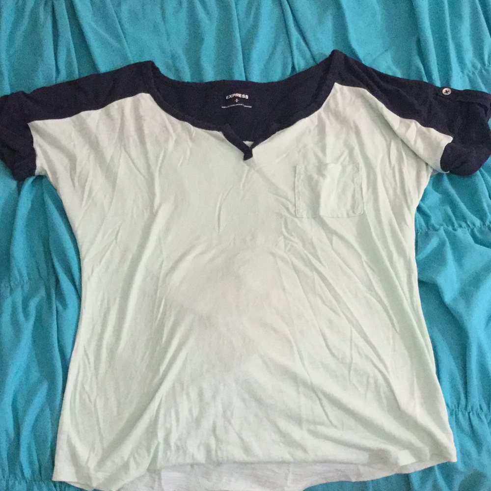 Sea green/navy blue boyfriend tee